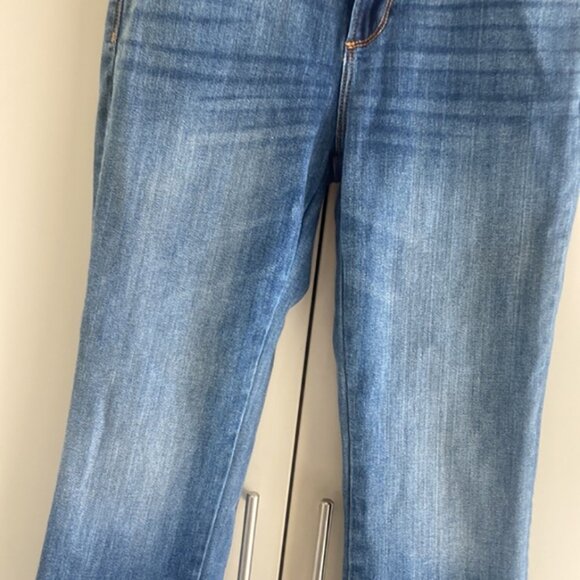 Driftwood Colette Embroidered Denim Boho Cropped Jeans - Picture 6 of 12